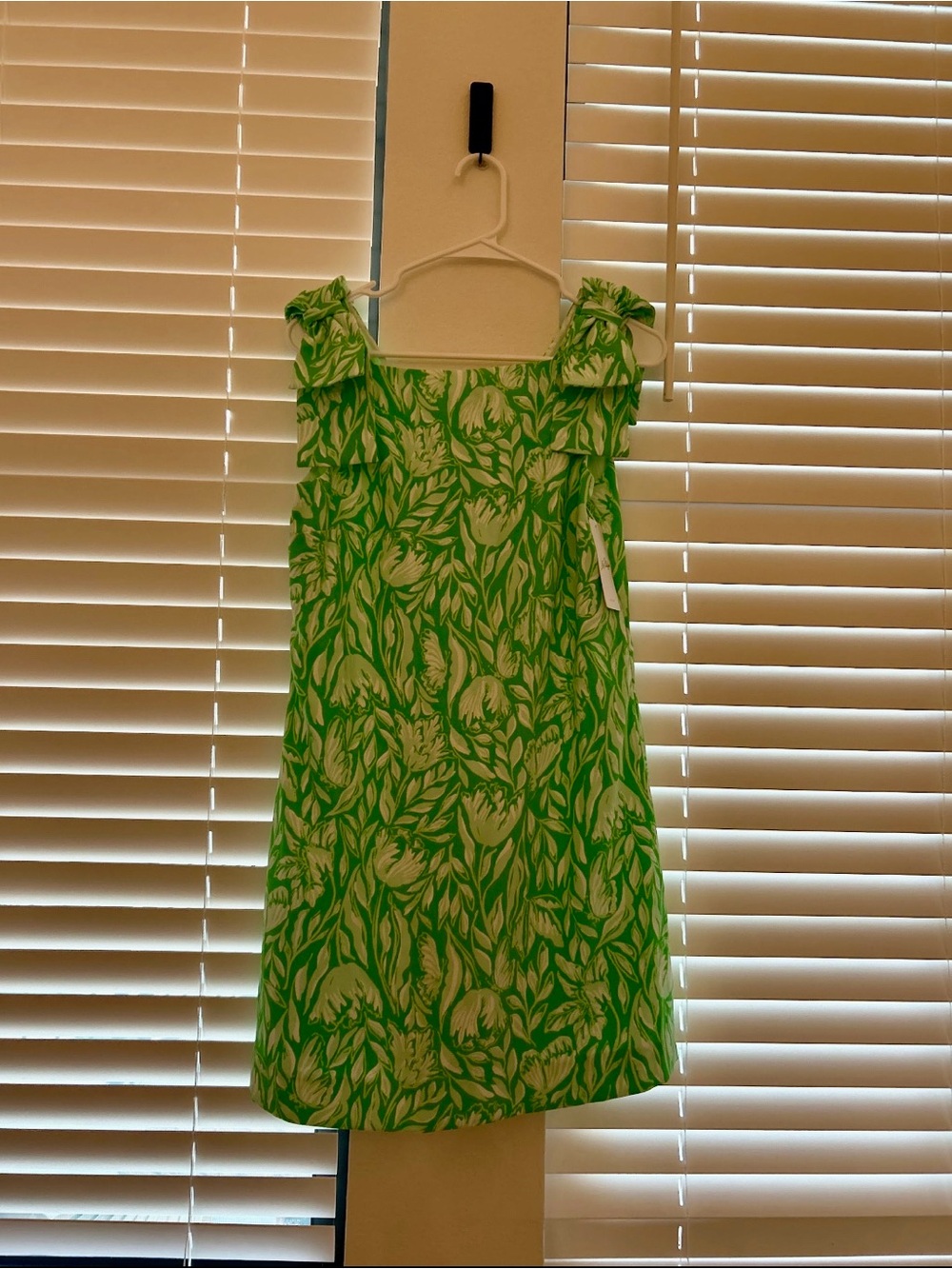 Lilly Pulitzer Green Floral Dress with Bow Sleeves
